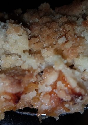 Una foto de Tarta crumble de ciruelas