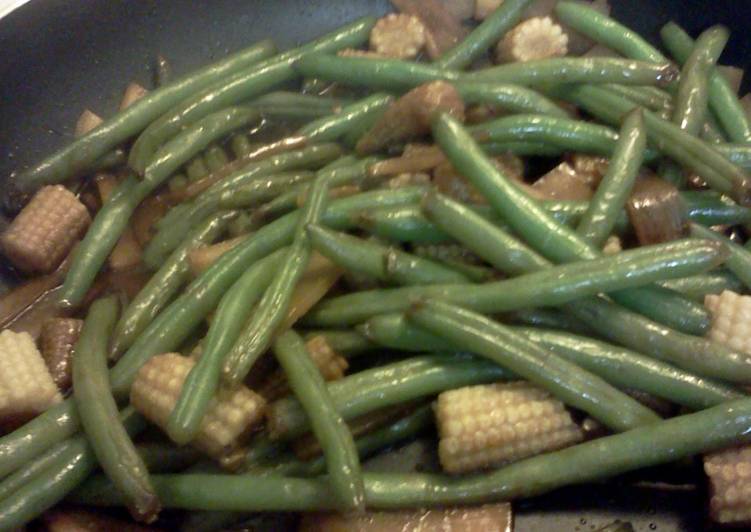 Stir fried green beans and bamboo