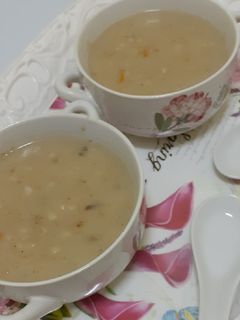 صورة لوصفة شوربة الشوفان بقطع لحم