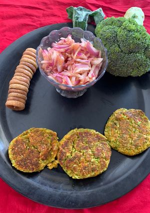 A picture of Broccoli fig pattices / kabab.