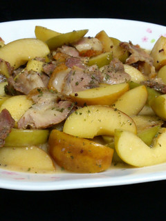 A picture of Pork With Apple In Yogurt Sauce.