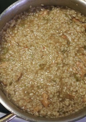 Foto principal de Risotto de pollo y espárragos verdes