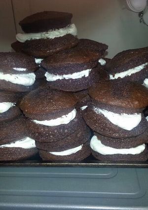 A picture of Whoopie Pies.