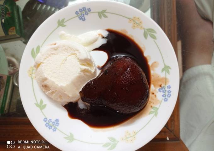 Poached Pears in Red wine with Ice cream