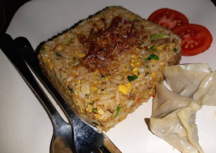 Nasi goreng telur