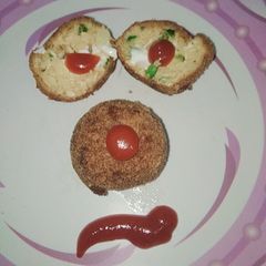A picture of Chicken mayo ball.