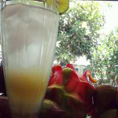 Honey Lemon iced 🍹🍋 রেসিপির প্রধান ছবি