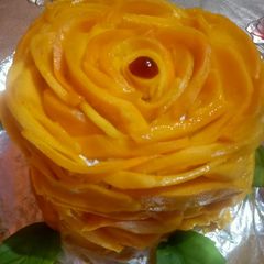 A picture of Mango rose cake.
