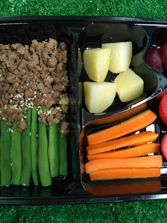 Langkah Mudah untuk Membuat Resep PAKET DIET MAYO (LUNCH) Tumis daging cincang dan buncis yang Bikin Ngiler Anti Ribet, Mantap Sekali