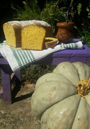 Una foto de Pan de calabaza, canela y café🌾🍂🍃