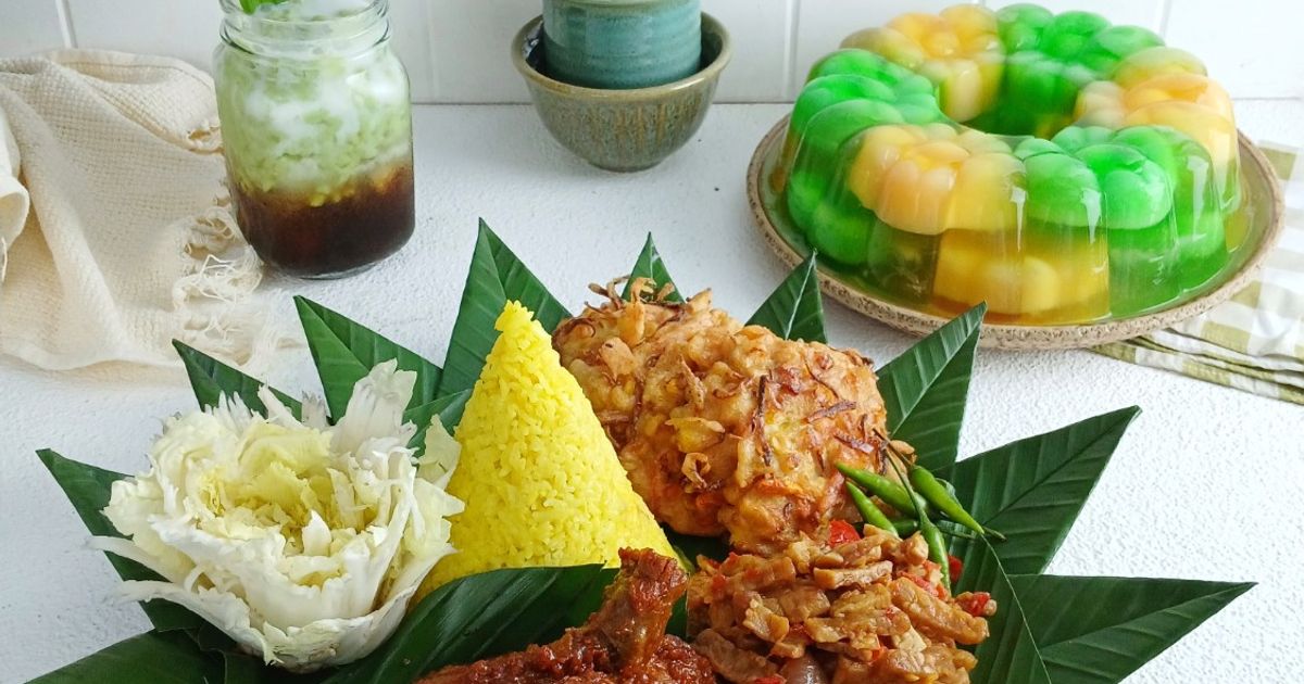 Set Nasi Kuning Ulang Tahun, Puding Bunga Kaca dan Es Dawet Pandan