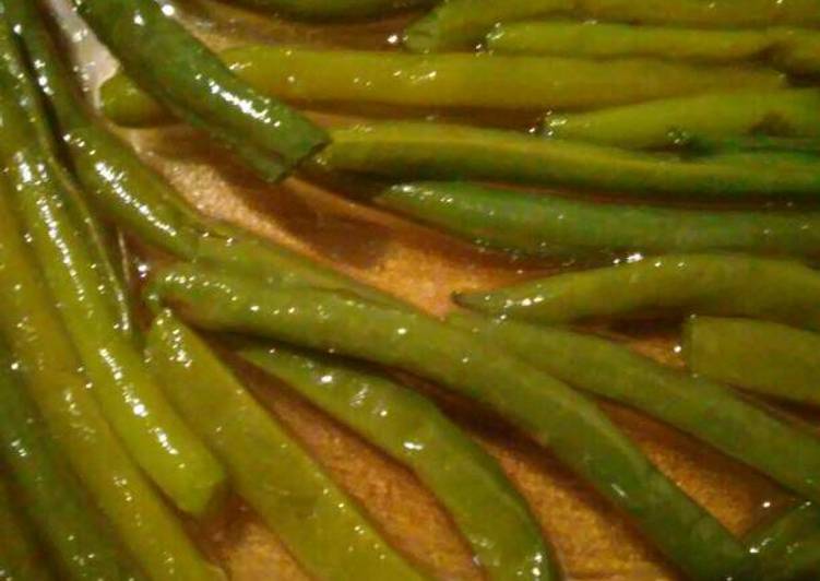 How to Prepare Quick Pickled green beans