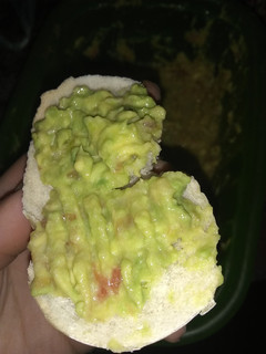 Una foto de Salsa de guacamole 🥑
