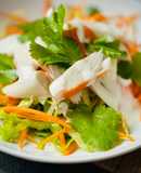 Salad Cải Diếp Cà Rốt Thanh Cua Sốt Caesar