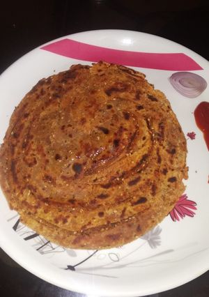 A picture of मसाला पराठा (masala paratha recipe in marathi).