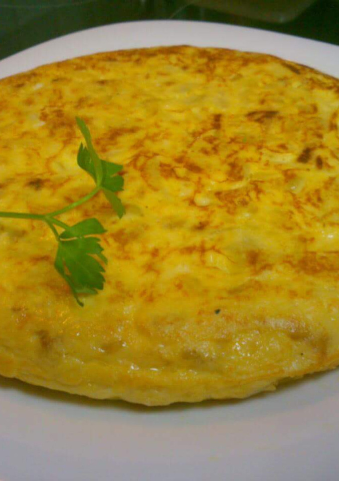 Una foto de Tortilla de patatas a mi manera