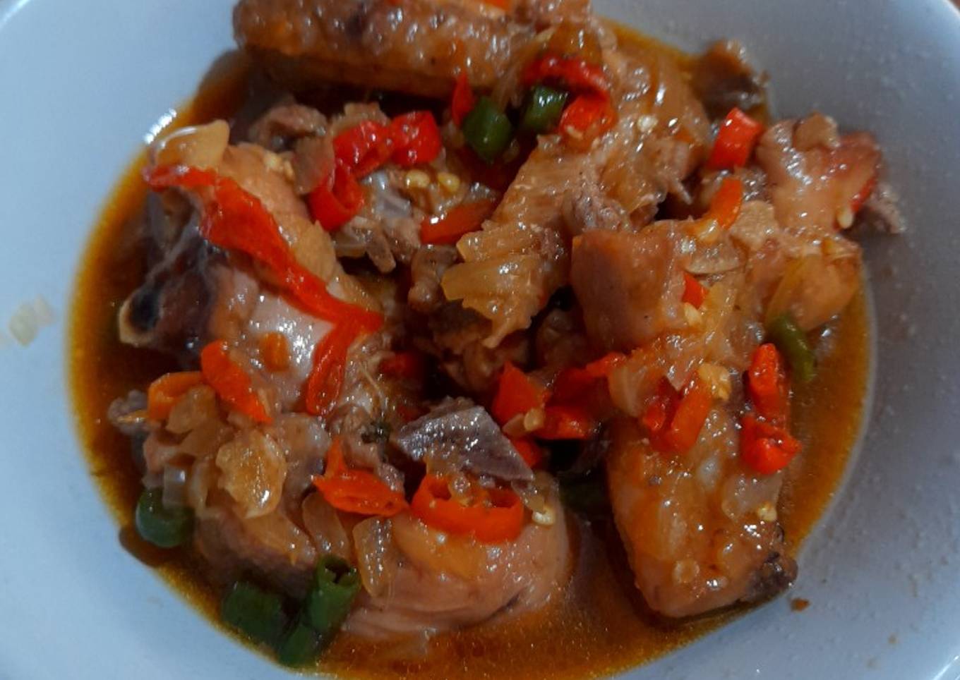 Ayam bumbu tumis kuah