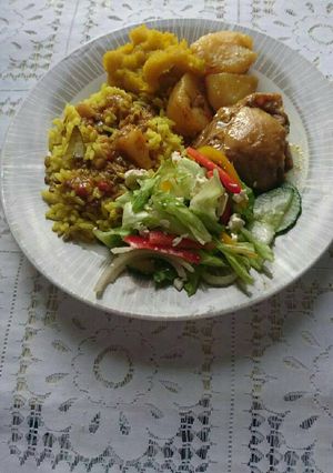 A picture of Tasty chicken stew.