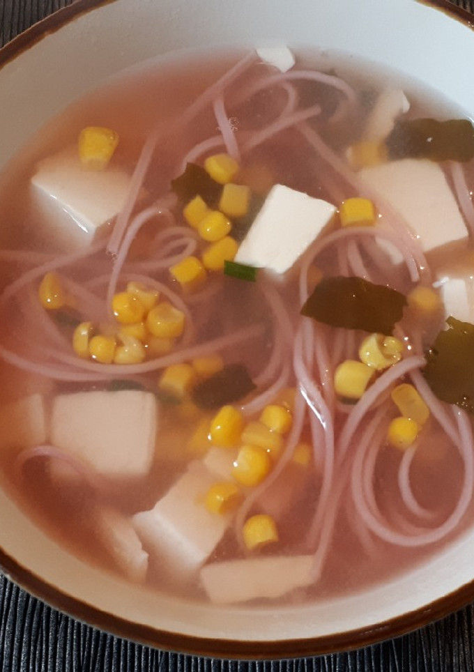 Una foto de Sopa miso con tofu