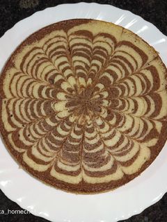 ચોકલેટ માર્બલ કેક (Chocolate Marble Cake Recipe In Gujarati) રેસીપી મુખ્ય ફોટો