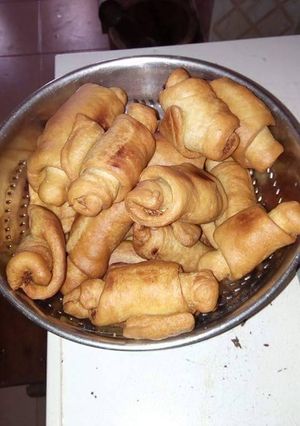 A picture of Fish roll.