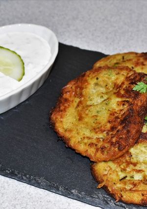 Sajtos cukkini lapcsánka recept fotója