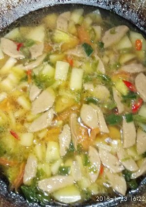 Foto resep Sayur kentang plus bakso