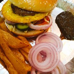 A picture of Bun kabab.