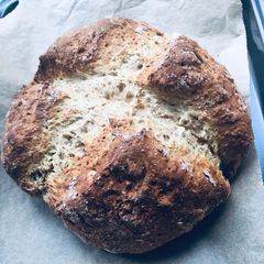Vegan soda bread with fresh herb and veg flavours 🌱 A picture of Vegan soda bread with fresh herb and veg flavours 🌱.
