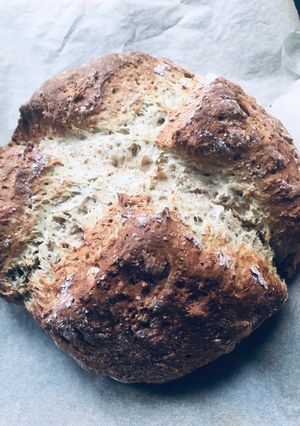 A picture of Vegan soda bread with fresh herb and veg flavours 🌱.