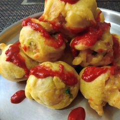 A picture of Batata vada | Aloo bonda.