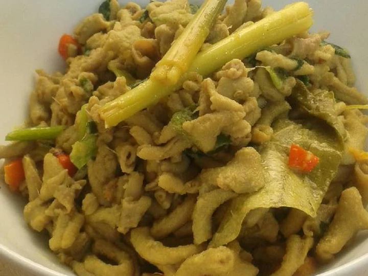 Langkah Gampang Menyiapkan Resep Usus Ayam Bumbu kuning yang Uenak Anti Ribet, Bikin Ngiler