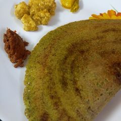 A picture of Moong dal dosa.
