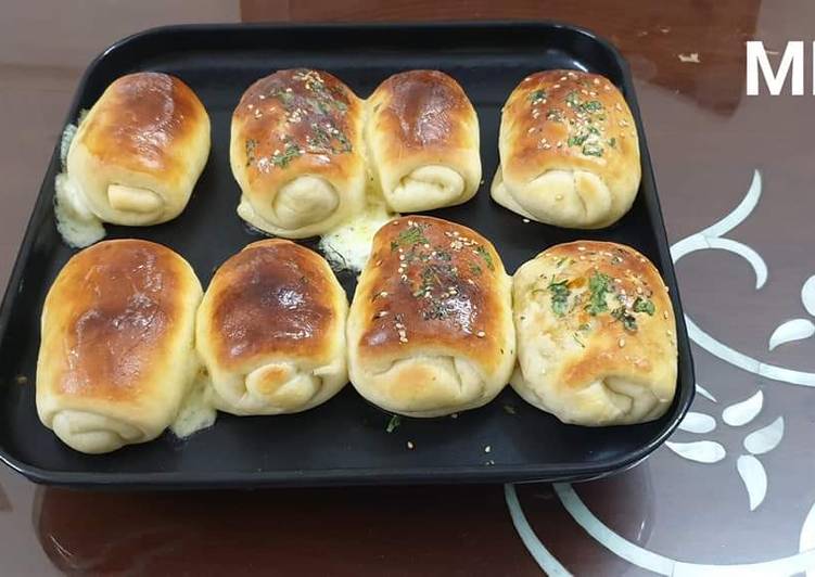 Step-by-Step Guide to Prepare Favorite Stuff Dinner Rolls