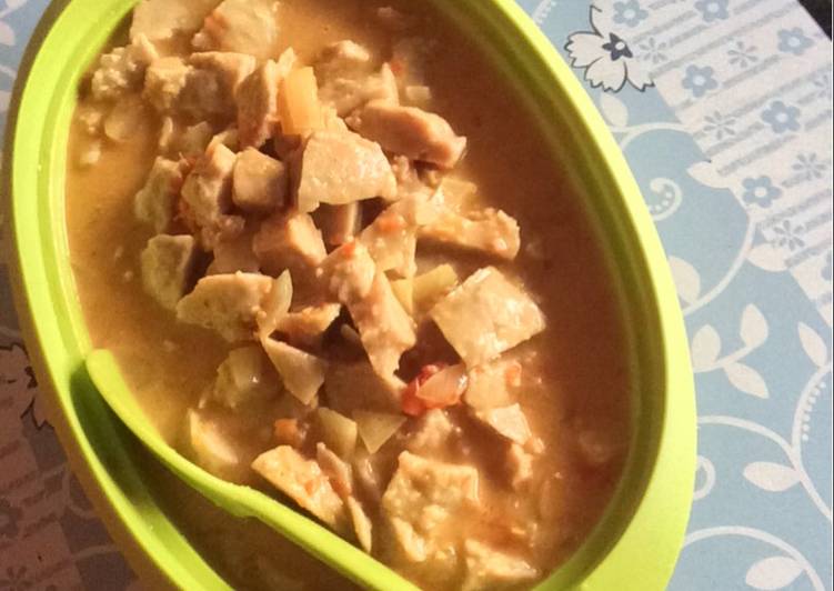 Cara Gampang Menyiapkan Bakso kuah kari Praktis, Sempurna