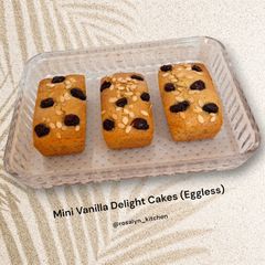 A picture of Mini Vanilla Delight Cakes (Eggless) - An ideal tea-time treat!.