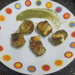 A picture of Farali Pahadi tikka.