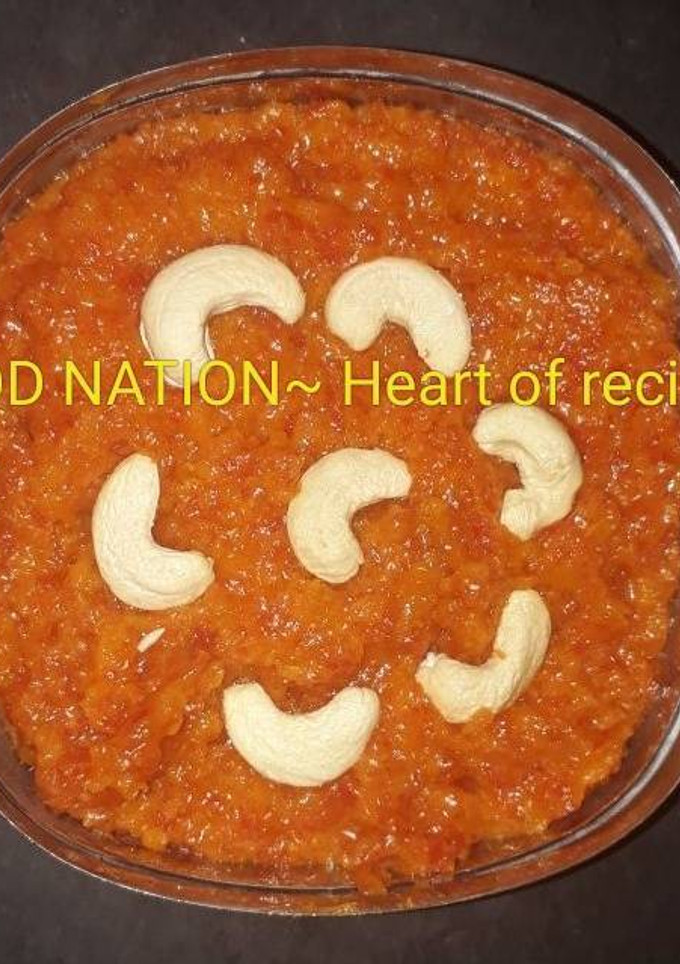 गाजर का हलवा (Gajar ka halwa recipe in hindi) रेसिपी मुख्य फोटो