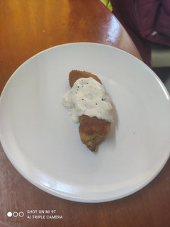 Una foto de Pollo cordón bleu con salsa bechamel