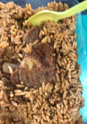 A picture of Jollof rice.
