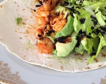 Fast Cooking Methods Spicy Shrimp Burritos Yummy