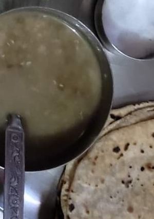A picture of Dal makhani.