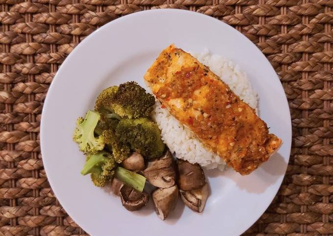 Recipe of Ultimate Spicy Baked Salmon