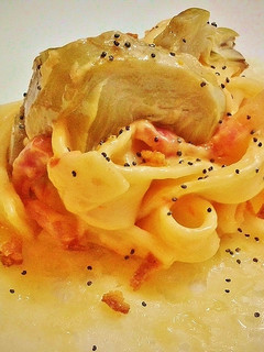 Una foto de Tagliatelle con alcachofas