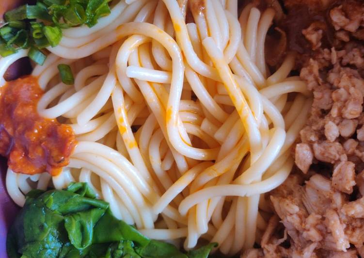 Recipe of Perfect Chicken Dan Dan noodles
