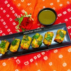 Besan (Khandvi) A picture of Besan (Khandvi).