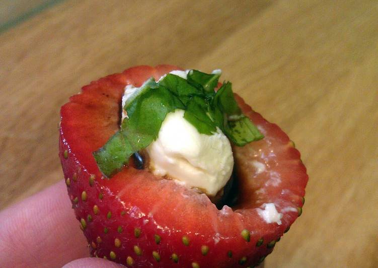Recipe of Ultimate Not-so-Fancy Creamy Red Goat Balls or Fancy Basil &amp; Goat Cheese Strawberries
