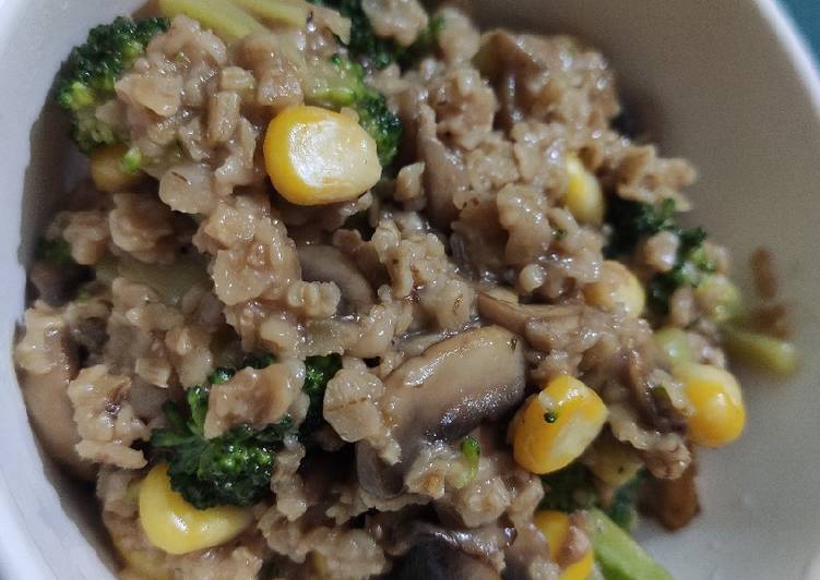 Steps to Make Ultimate Mushroom and Broccoli Oats