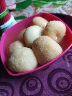 ক্লাসিক রসগোল্লা(rosogolla recipe in Bengali) রেসিপির প্রধান ছবি