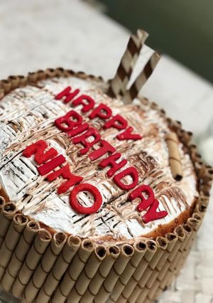 A picture of Cake.